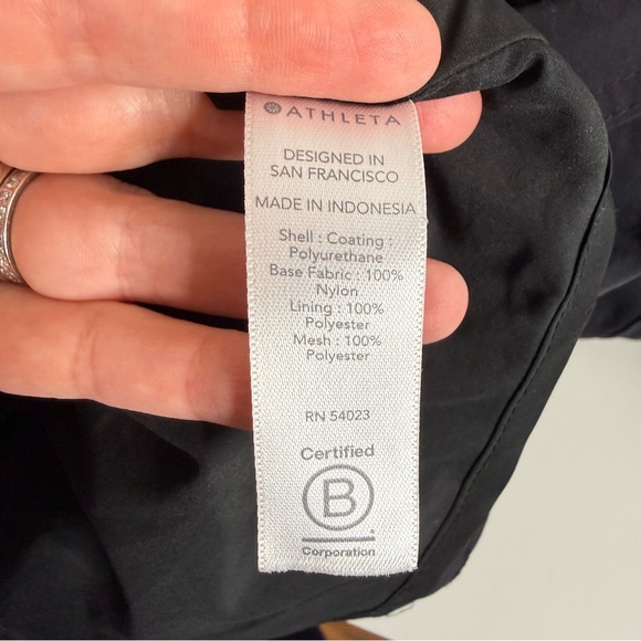 Athleta Mid Length Lightweight Jacket Black Medium - Picture 7 of 7